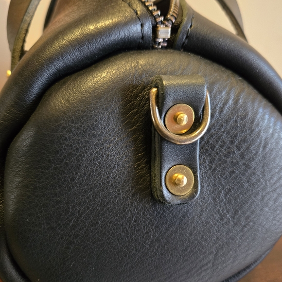 Go Forth Goods GFG Jane Crossbody + Oval Strap - Picture 3 of 14